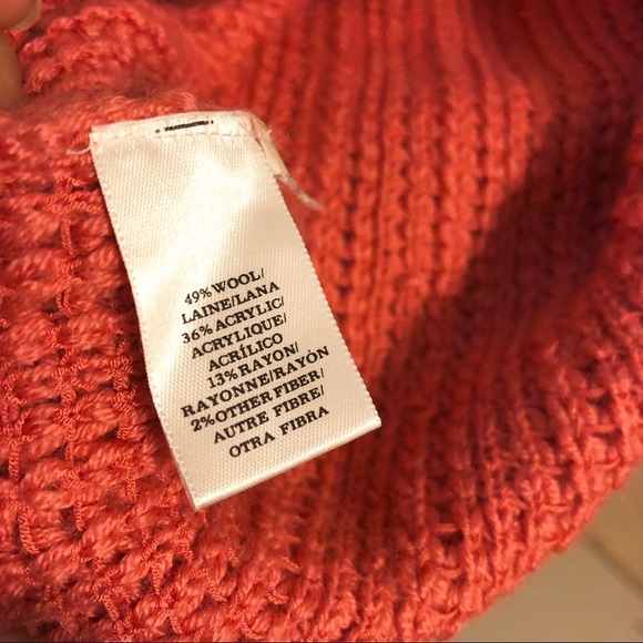 Coral crew neck wool sweater by Ann Taylor - Picture 4 of 6